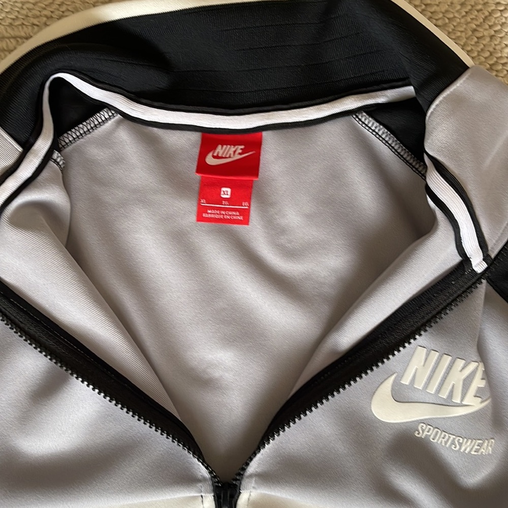 Nike Track Jacket View 3